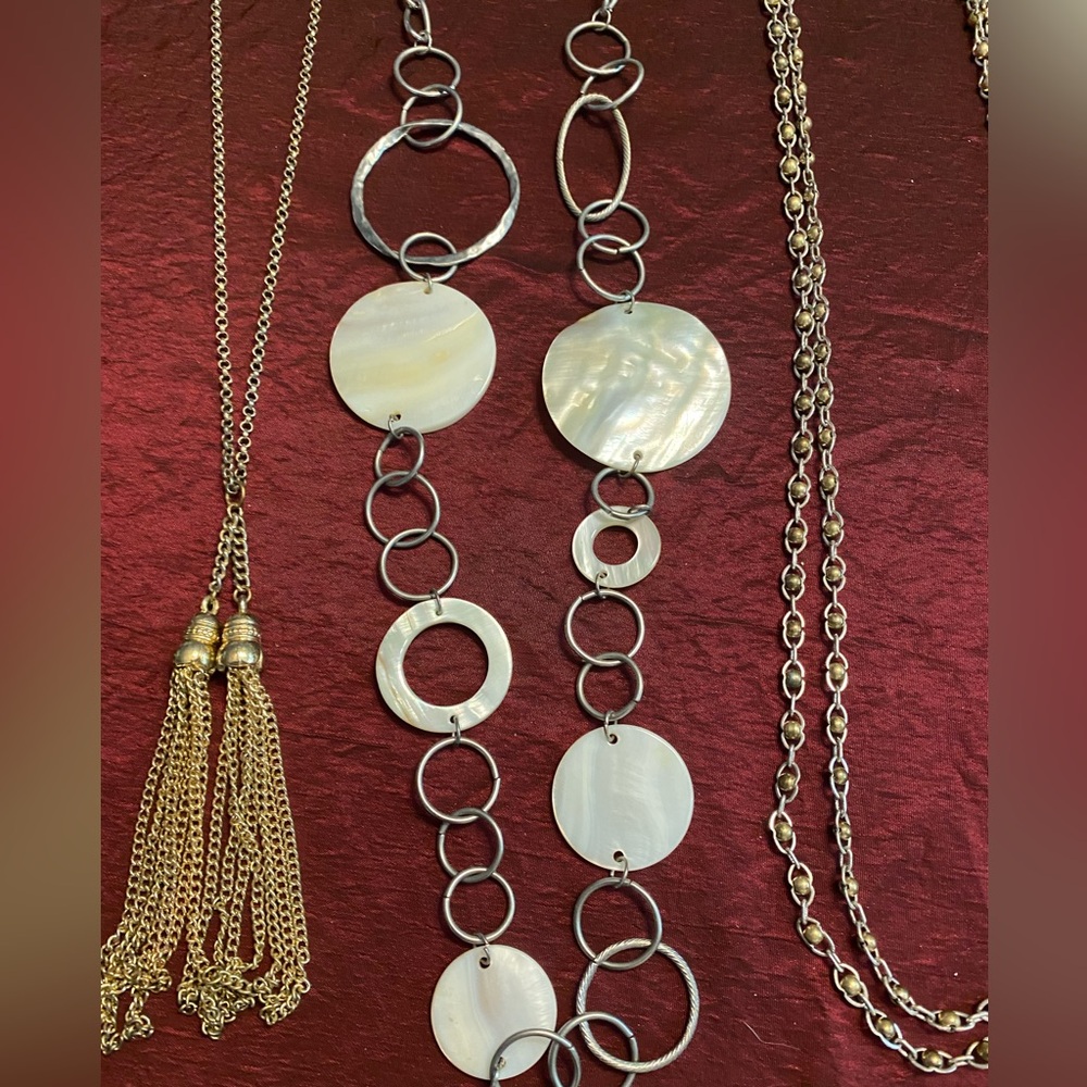 Bundle of 3 necklaces - Picture 2 of 10